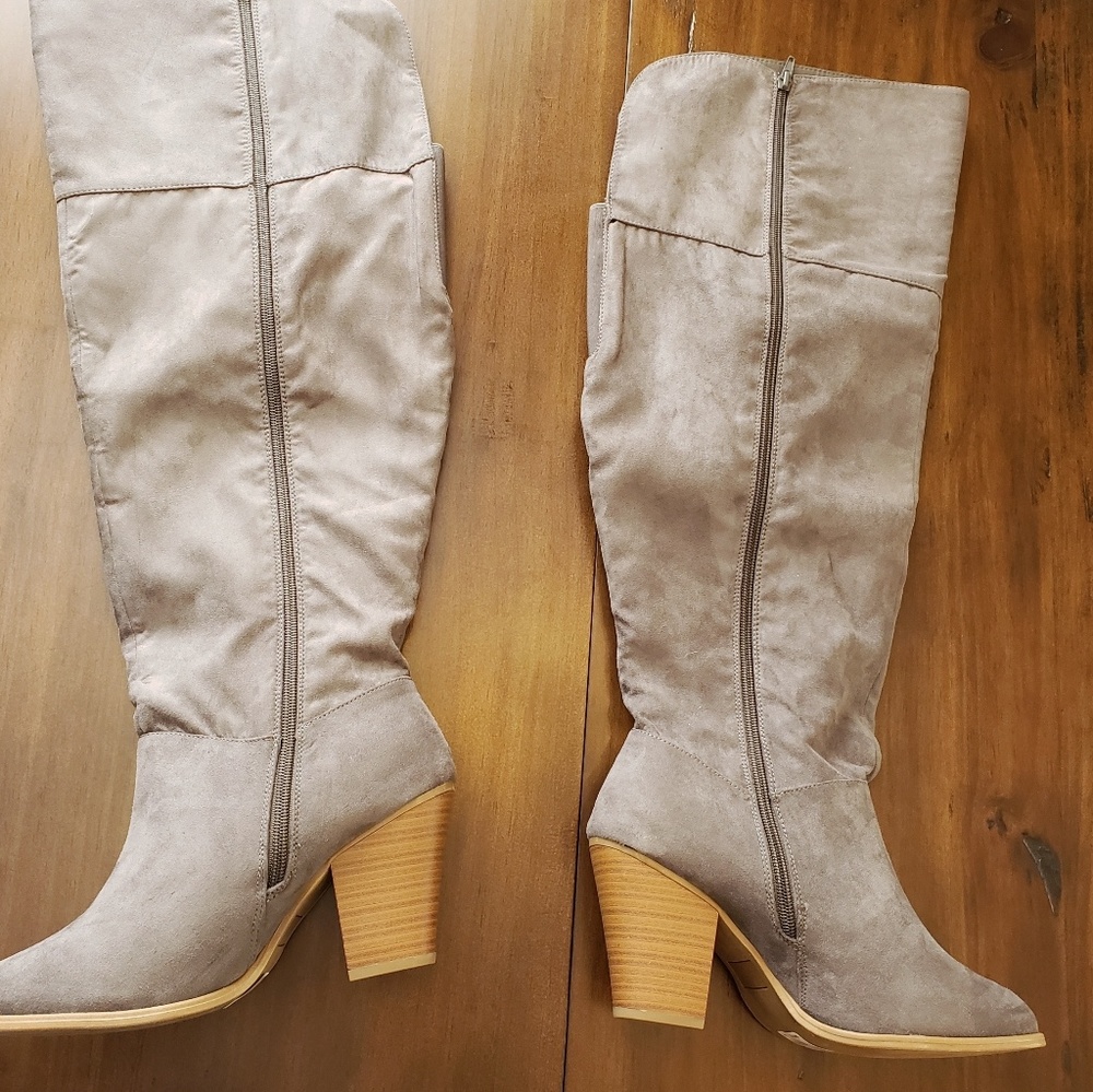 {Lane Bryant} NWT Gray Above Knee Wide-Calf Boots